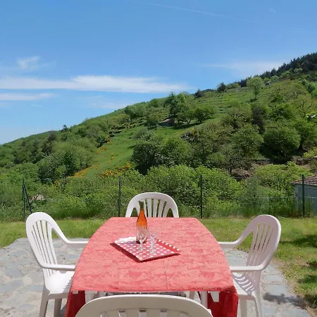 Attractive With Beautiful View 度假居